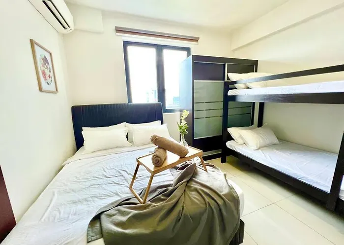 T1 Cozy 1-10Pax 2Room Trefoil Setia Alam Smart Tv Wifi